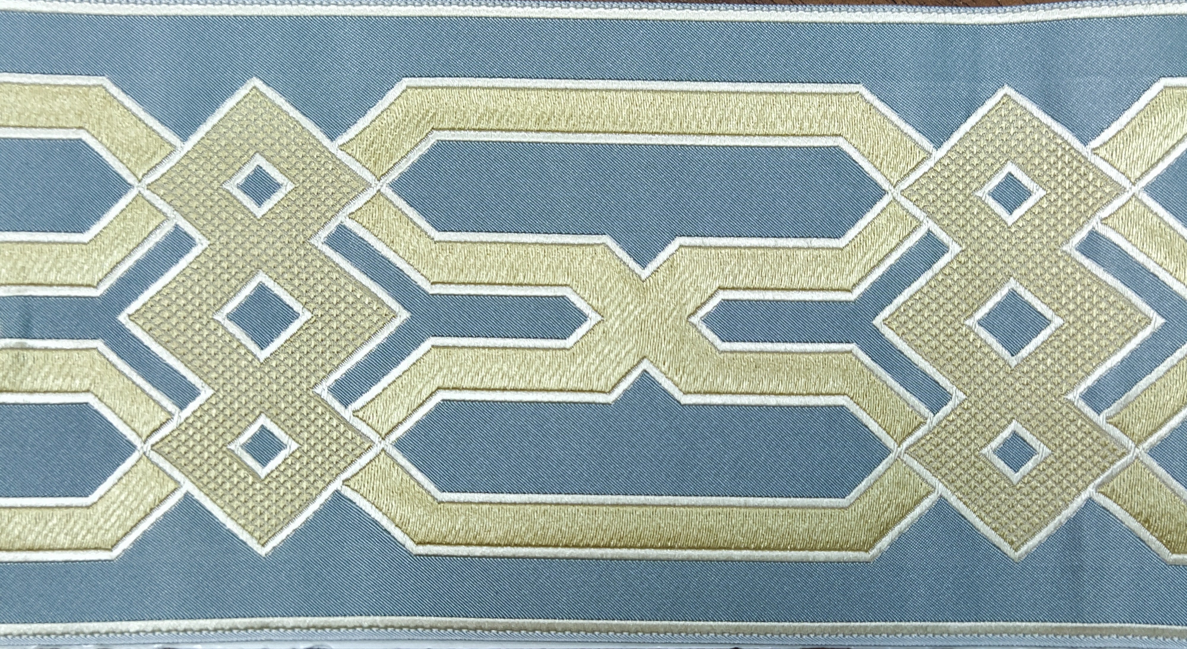 Бордюр M 2020 D 041 C 4