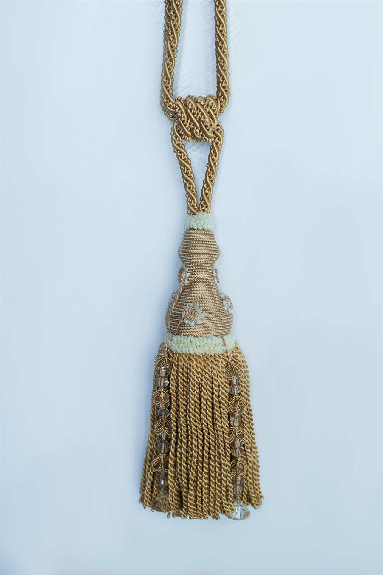 Кисть больш. с цвет. из органзы рыжая