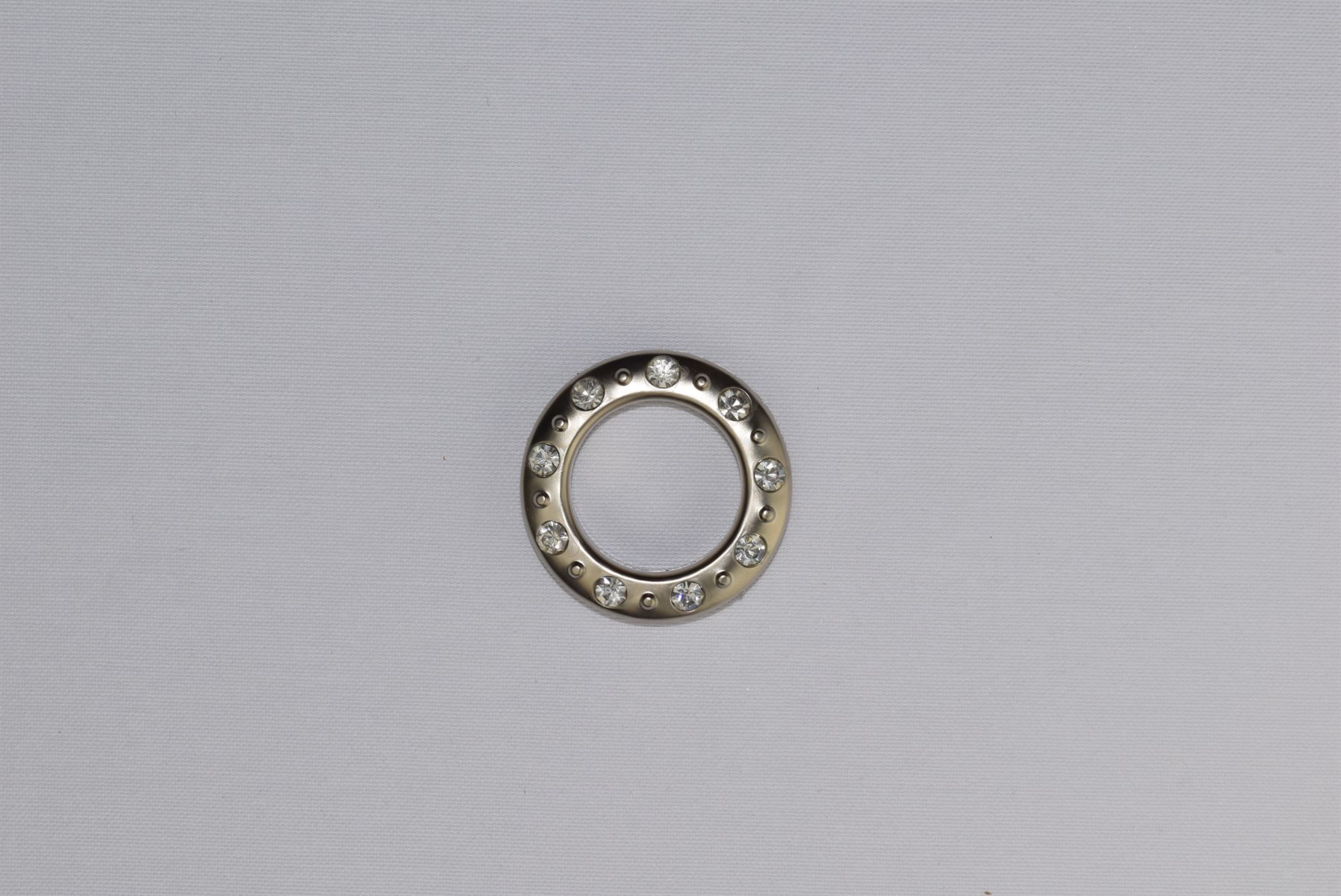 Люверс со стразами сред. хром. мат.