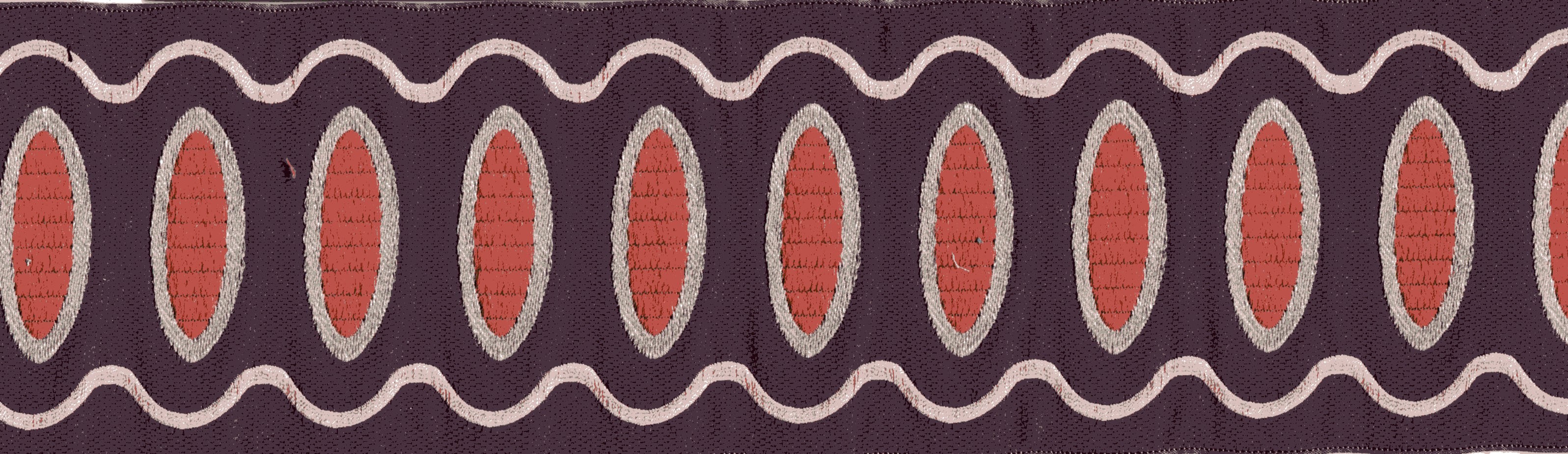 Бордюр M 2020 D 230 C 7